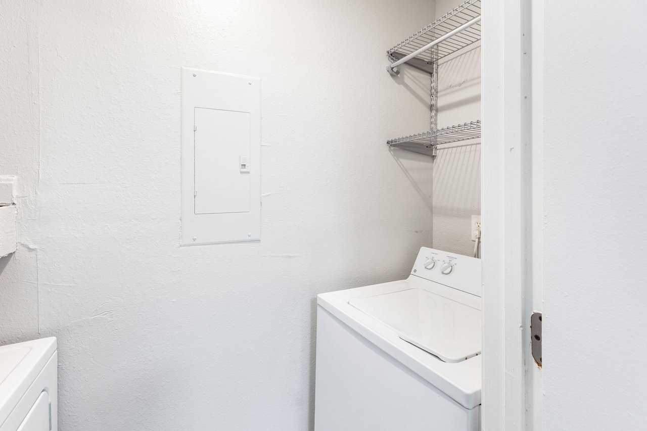 Steeplechase Apartments - Photo 4 of 33