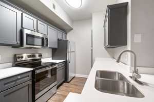 featured image of 2901 Mayfield Rd