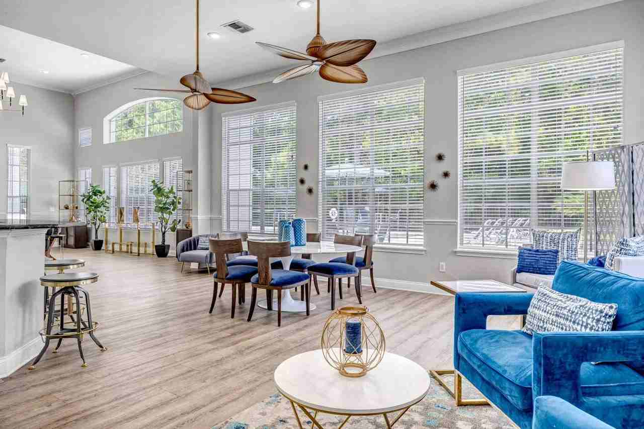 Cobblestone at Eagle Harbor - Photo 3 of 50