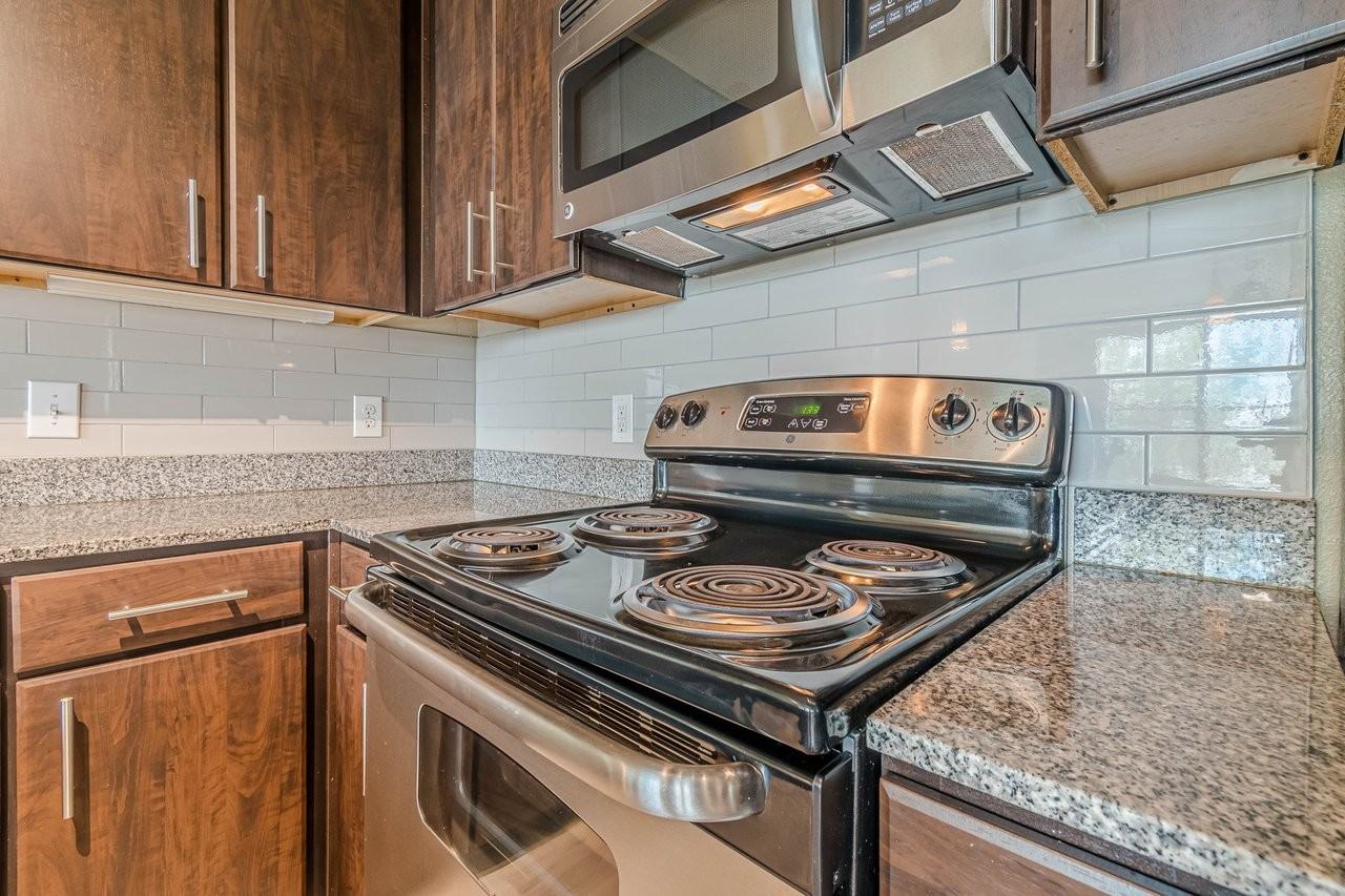 Westover Oaks - Photo 2 of 50