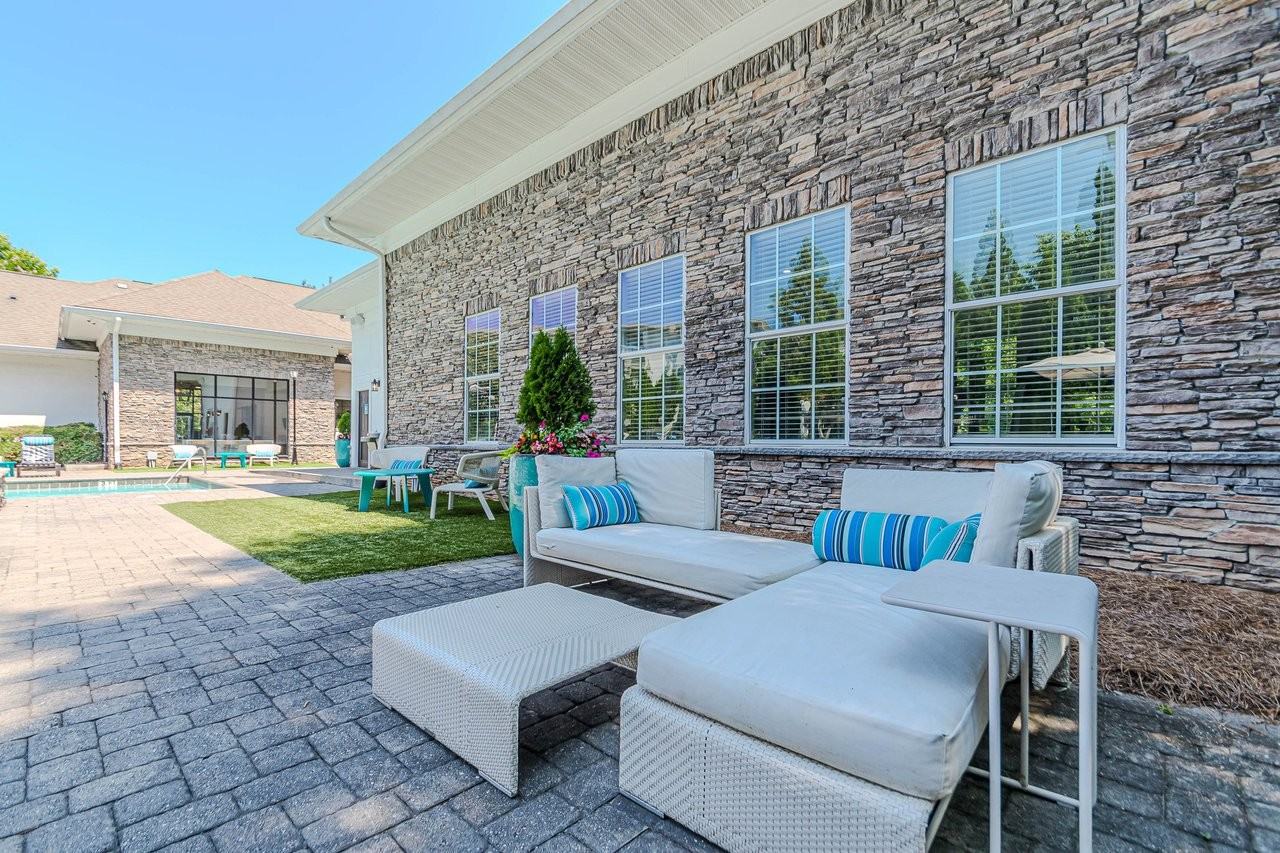 The Maddox - Photo 6 of 47