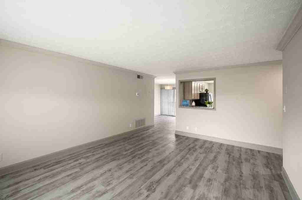 The Harrison - Photo 7 of 40