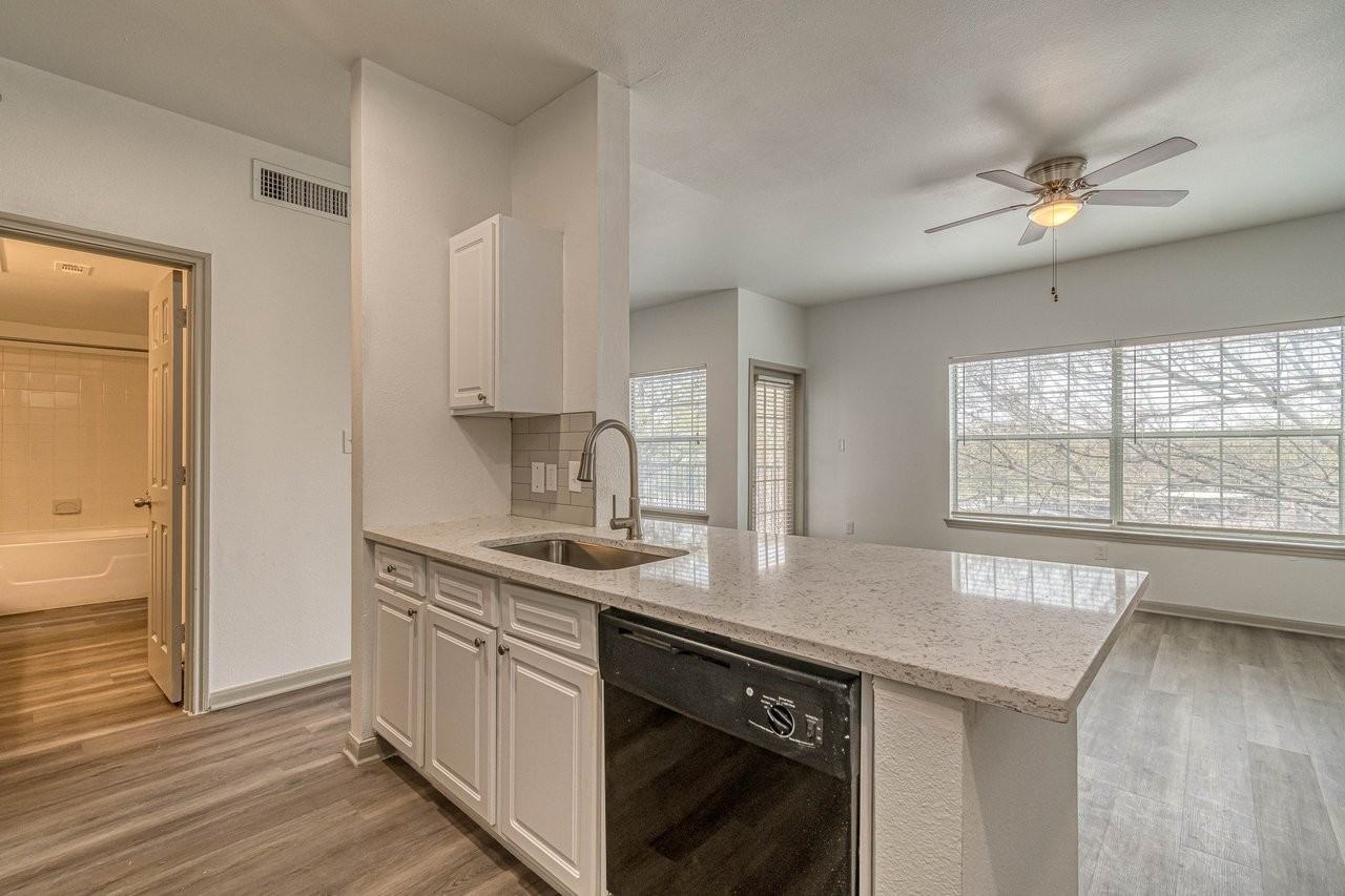 Stonecreek Ranch - Photo 3 of 50