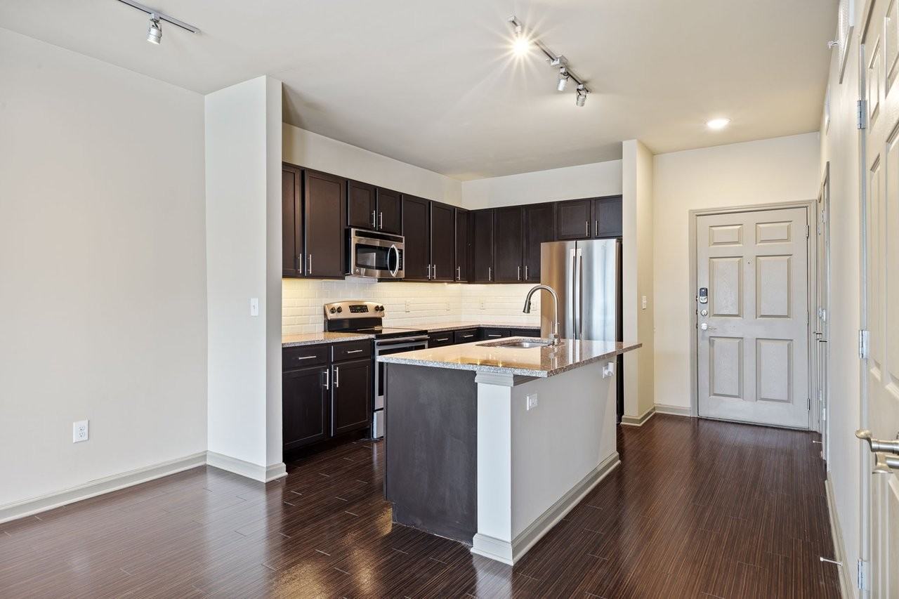 The Phoenix - Photo 3 of 33