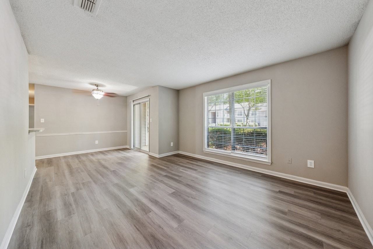 Balmoral Village - Photo 2 of 34