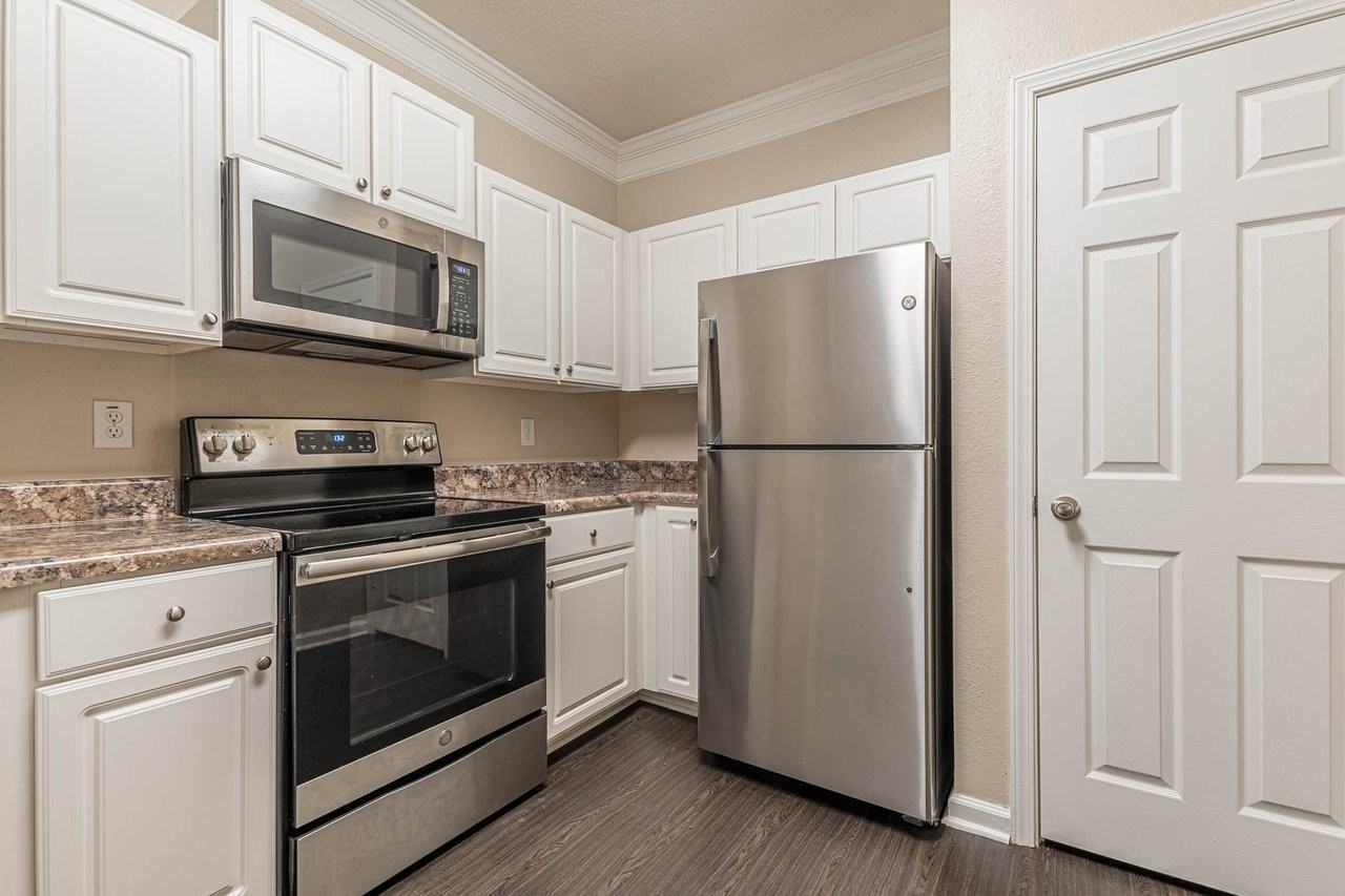 Villas at Newnan Crossing - Photo 3 of 42