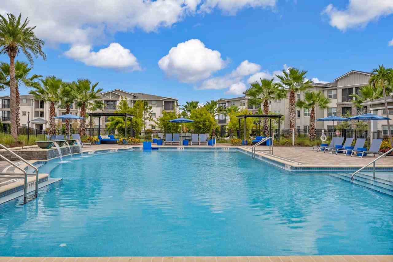 Luminary at 95 - Photo 4 of 50