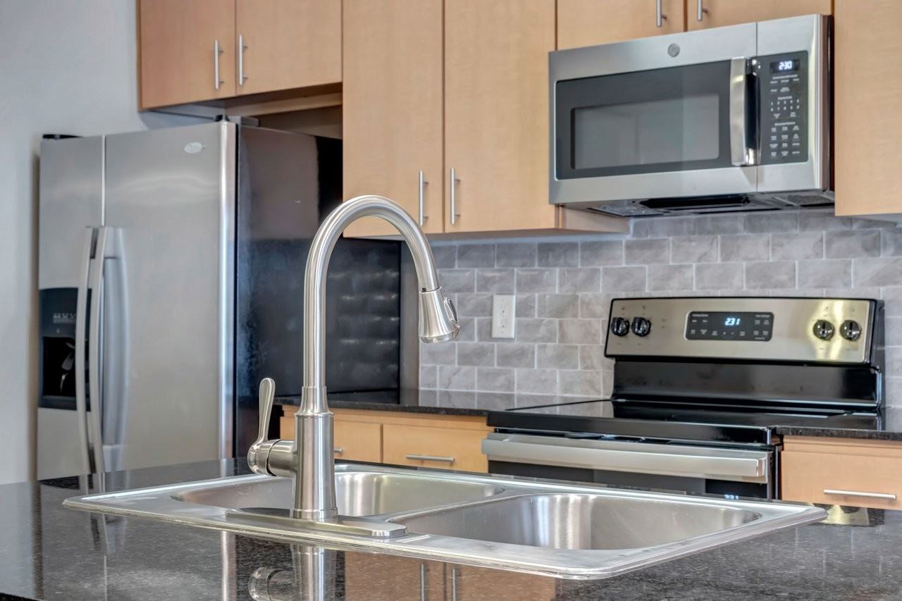 The District Universal Boulevard Apartments - Photo 2 of 27