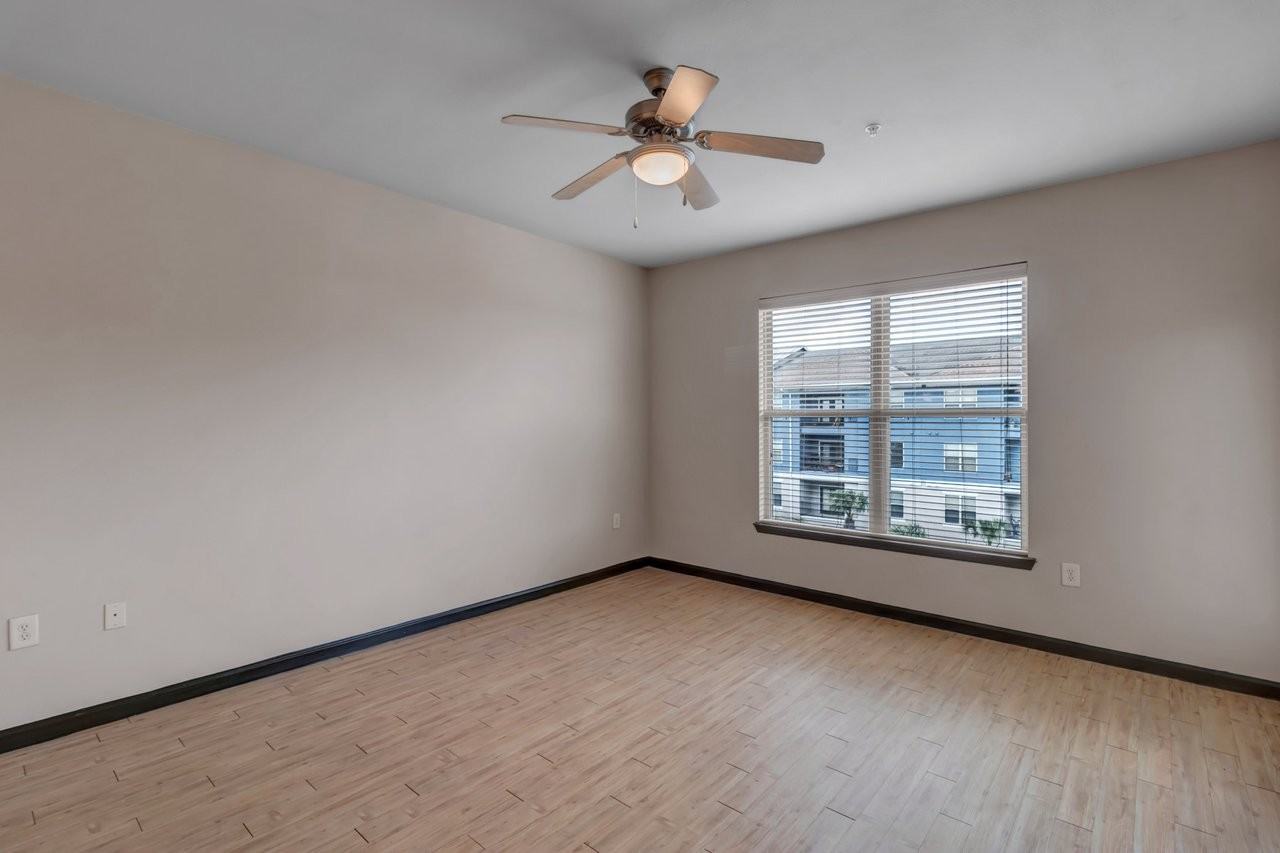 The District Universal Boulevard Apartments - Photo 3 of 27