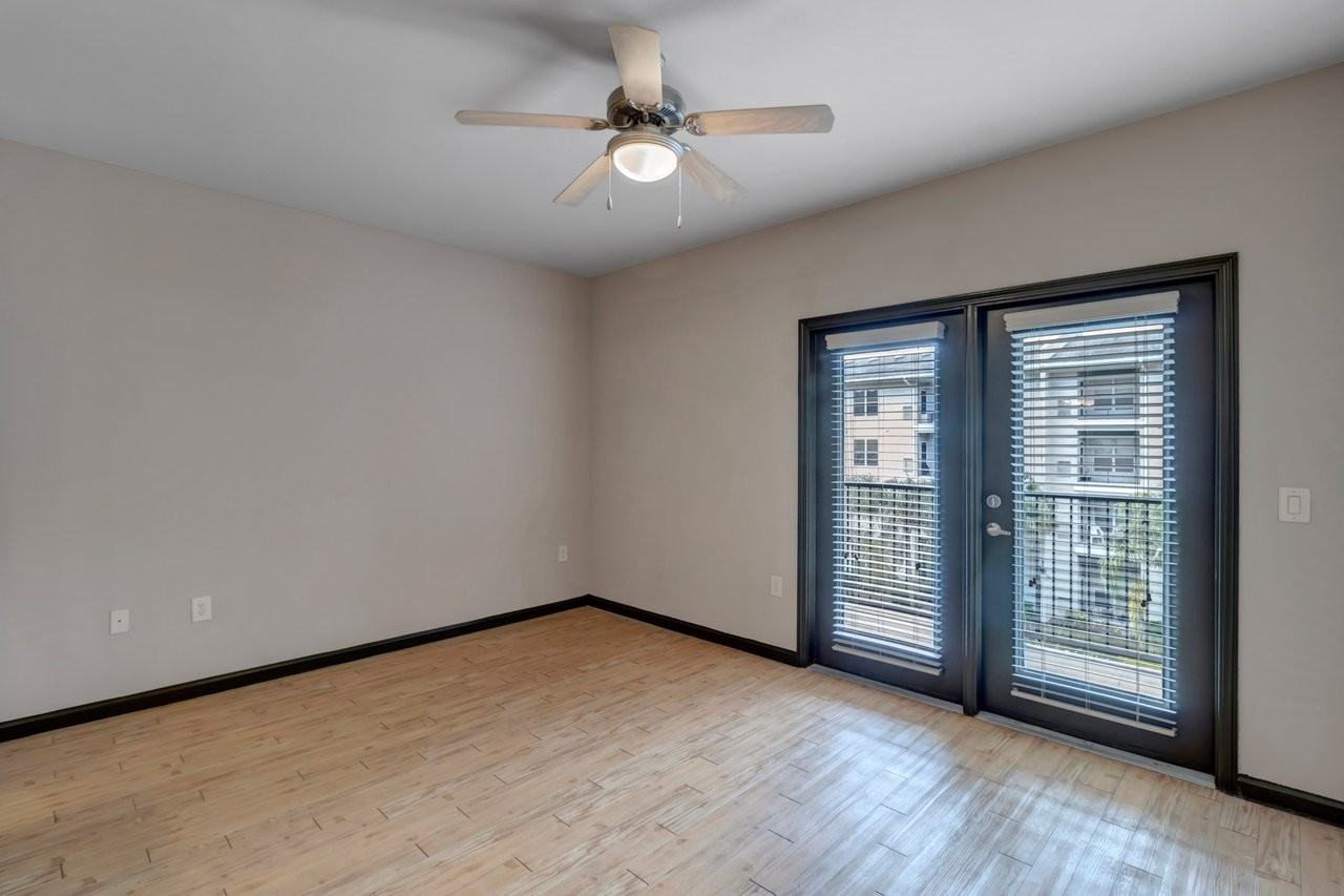 The District Universal Boulevard Apartments - Photo 4 of 27