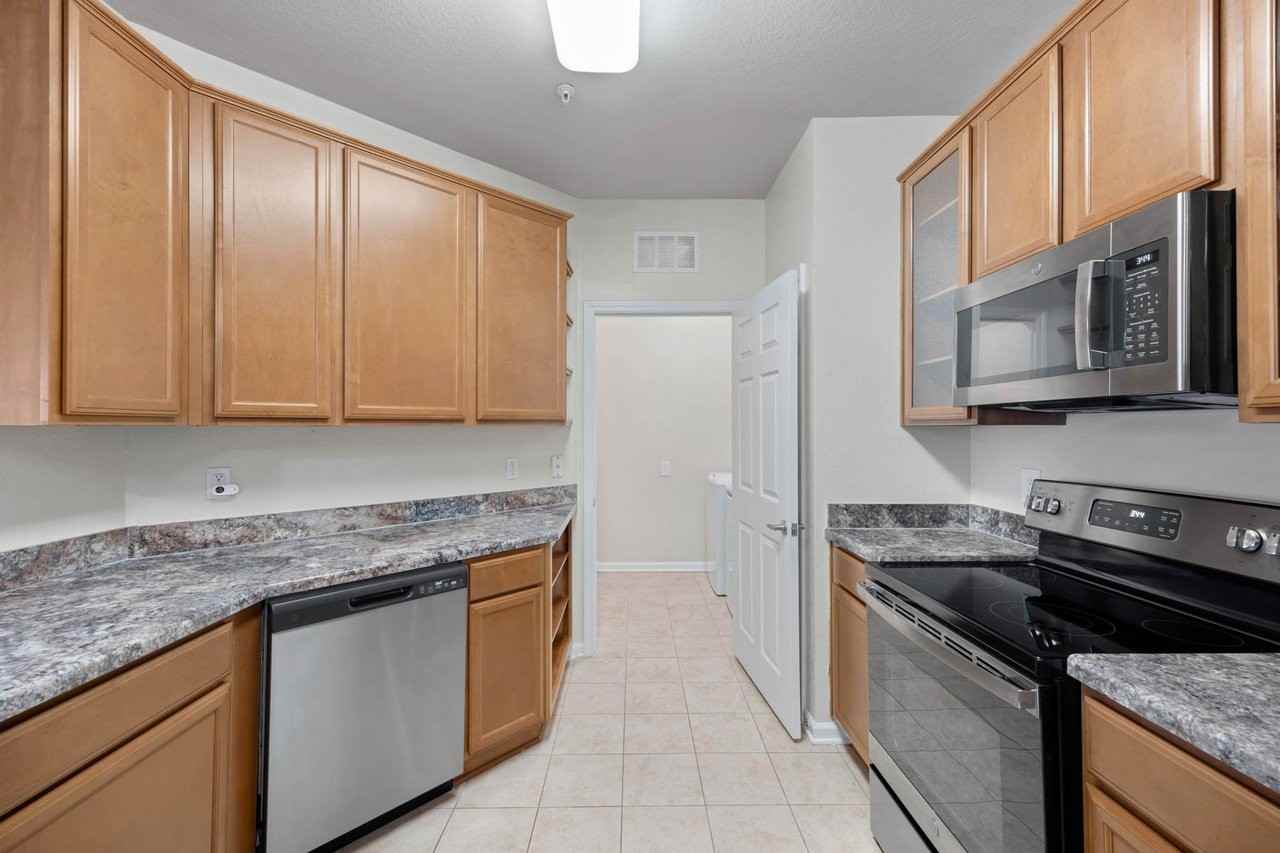 The Villages at Oakleaf - Photo 5 of 35