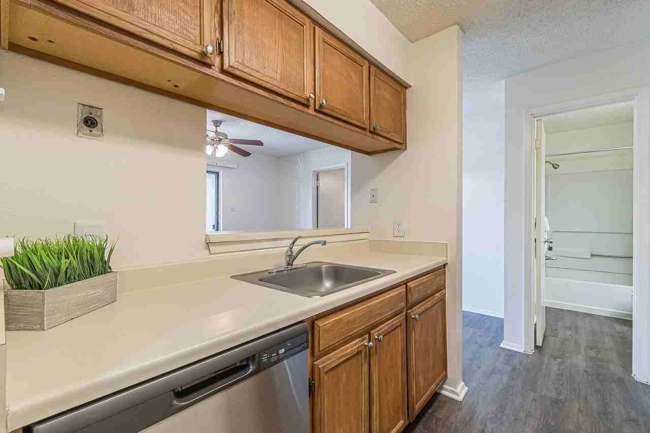 Keystone Apartments - Photo 3 of 50