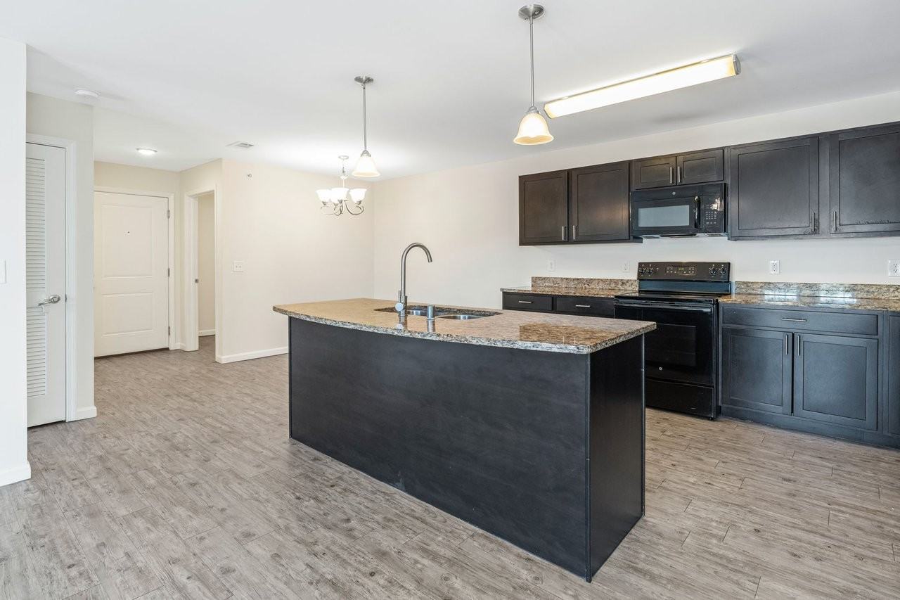 Clearwater Heights - Photo 3 of 31