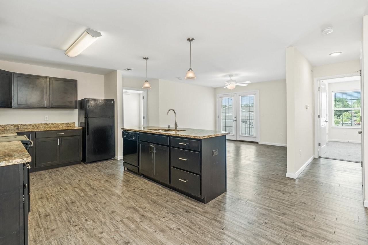 Clearwater Heights - Photo 4 of 31