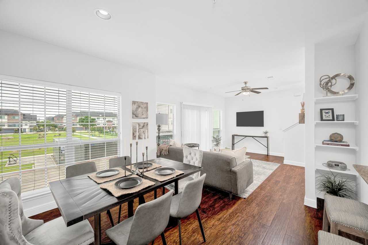 Townhomes at Lake Park - Photo 6 of 50