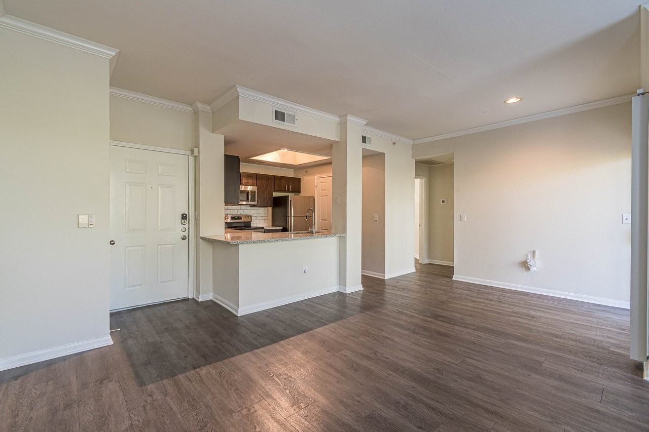 Ventana - Photo 3 of 50