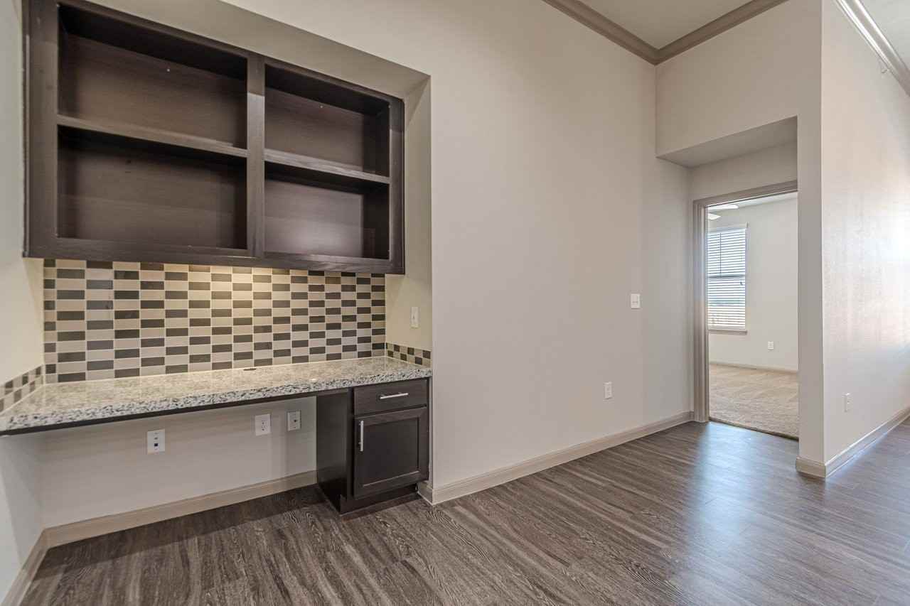 Park on Wurzbach - Photo 7 of 50