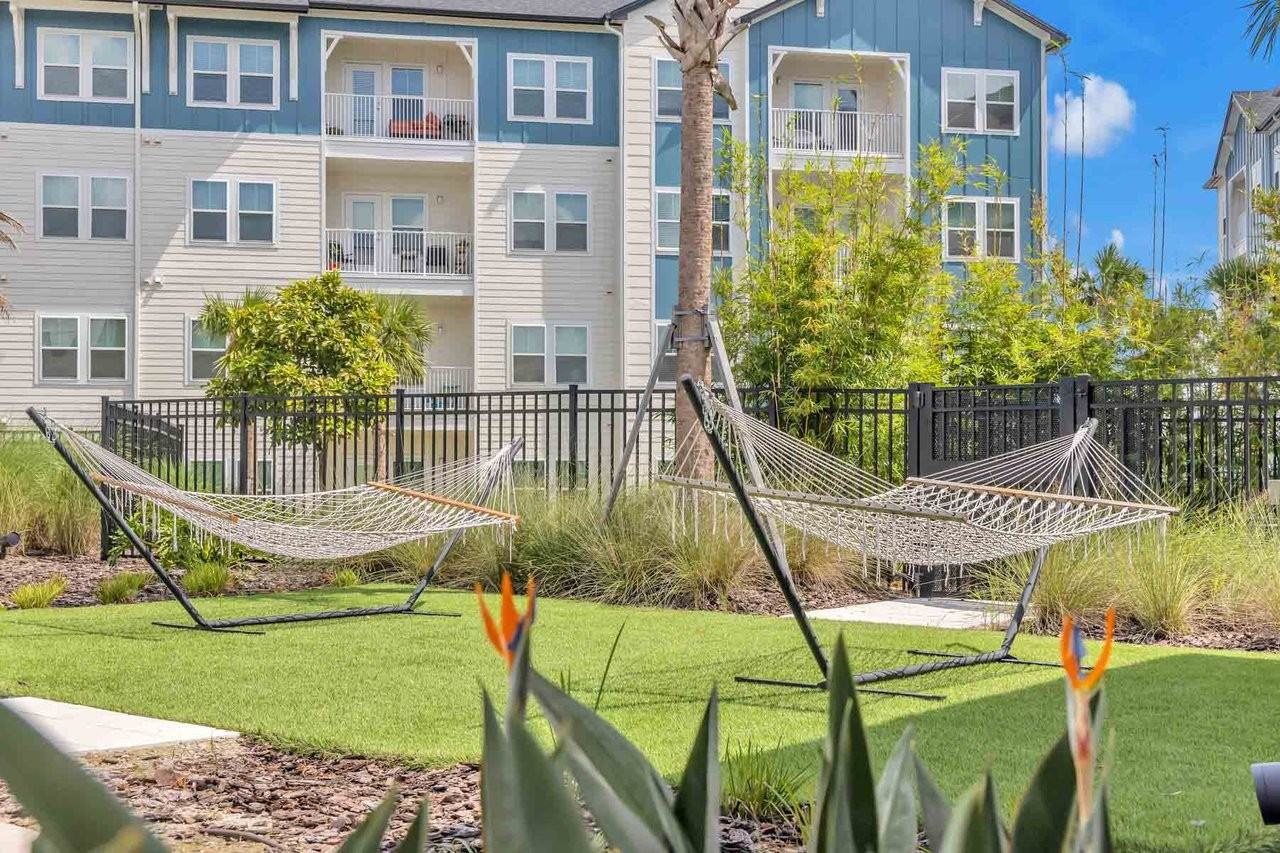 Trevesta Place Apartments - Photo 6 of 50