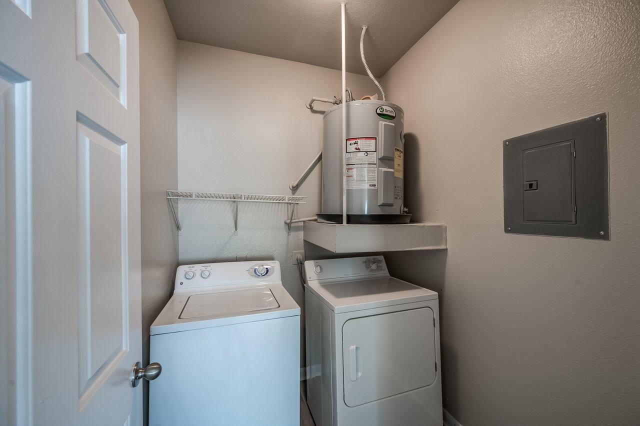 Vinings - Photo 4 of 23