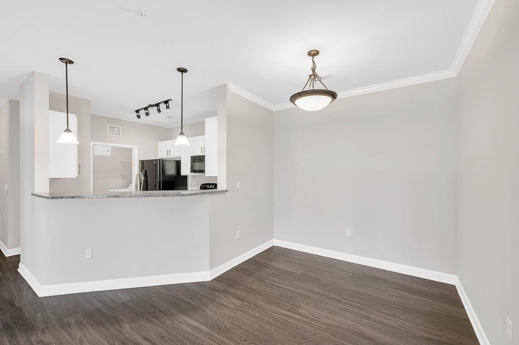 Creekside Apartment Homes - Photo 4 of 50