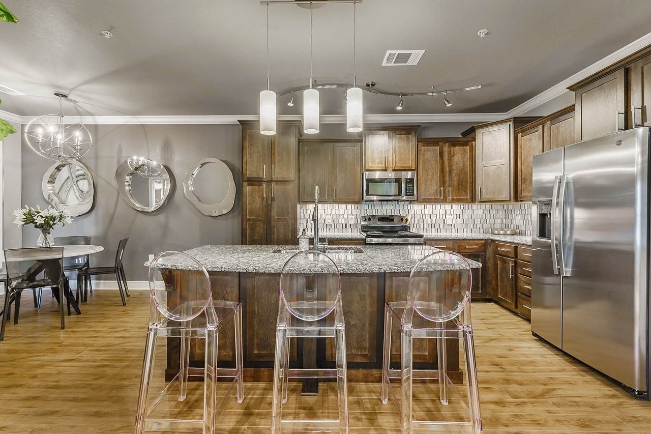 Pointe at Bentonville - Photo 5 of 50