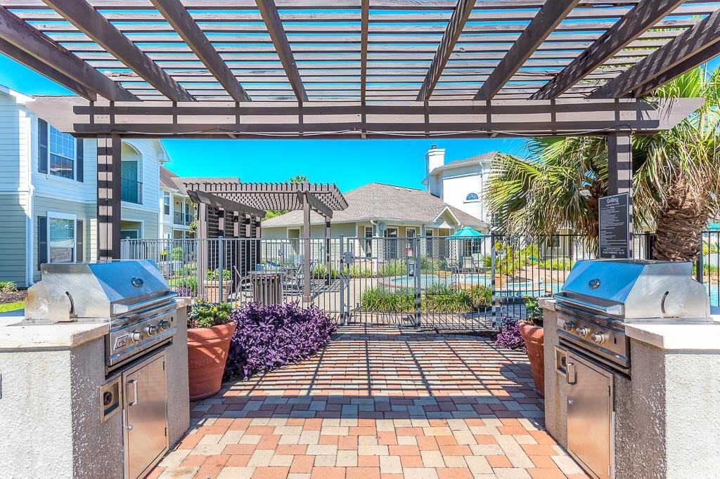 Shadowbrooke - Photo 5 of 25