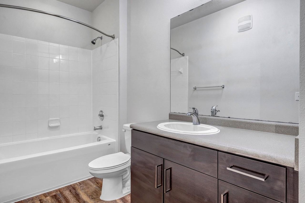 Gateway North - Photo 4 of 28