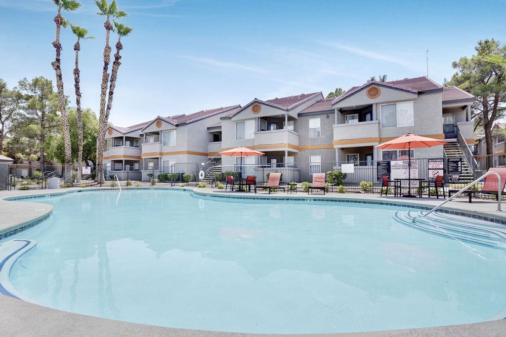 2051 North Torrey Pines Drive #2032 - Photo 3 of 42