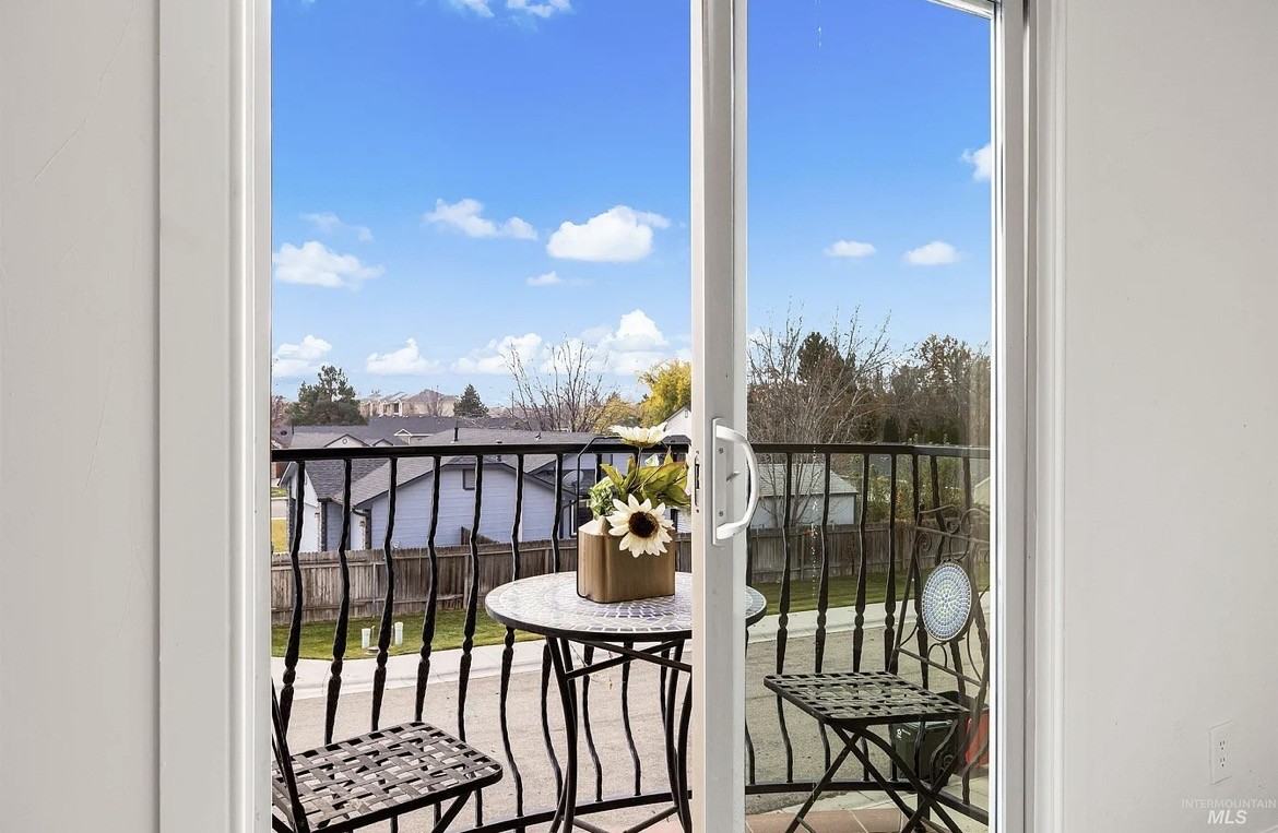 138 E Breinholt Ave #NONE - Photo 7 of 12