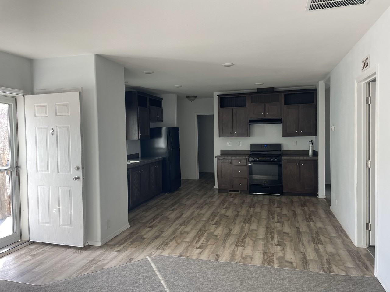 398 Loveridge Dr #398 - Photo 2 of 3