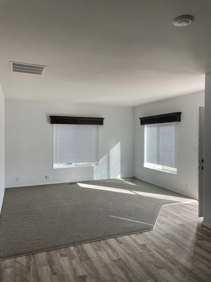 398 Loveridge Dr #398 - Photo 3 of 3