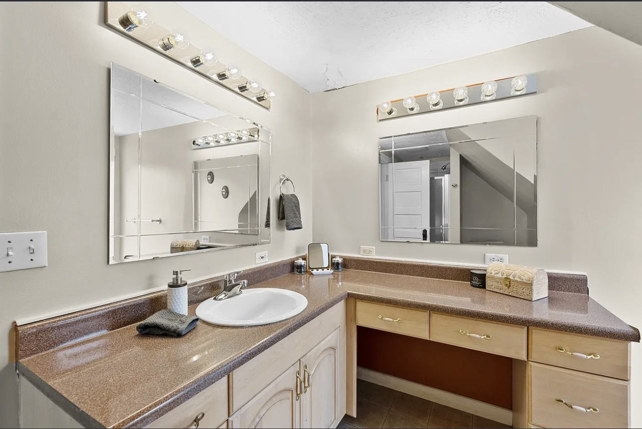 1902 W 47th Ter #NA - Photo 6 of 16