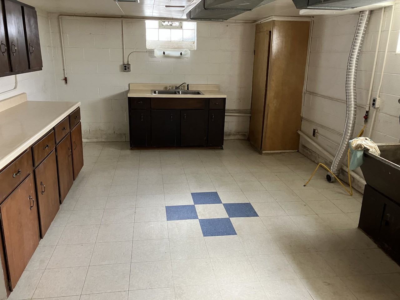 25921 Yeoman Dr #NA - Photo 6 of 8