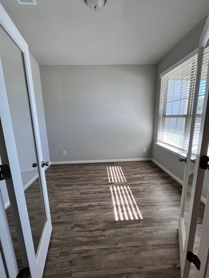 12939 Staubach Way #NA - Photo 3 of 20