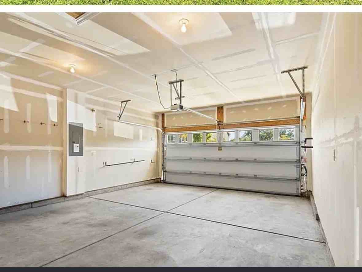 2930 Fontana St #NA - Photo 5 of 13