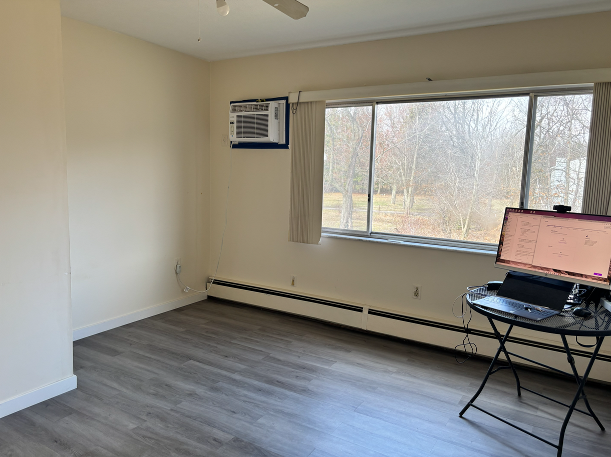 5200 Royalton Rd #D11 - Photo 6 of 11