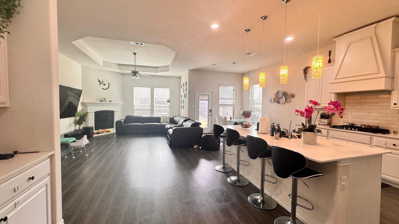 3935 Sidney Ln #NA - Photo 4 of 11