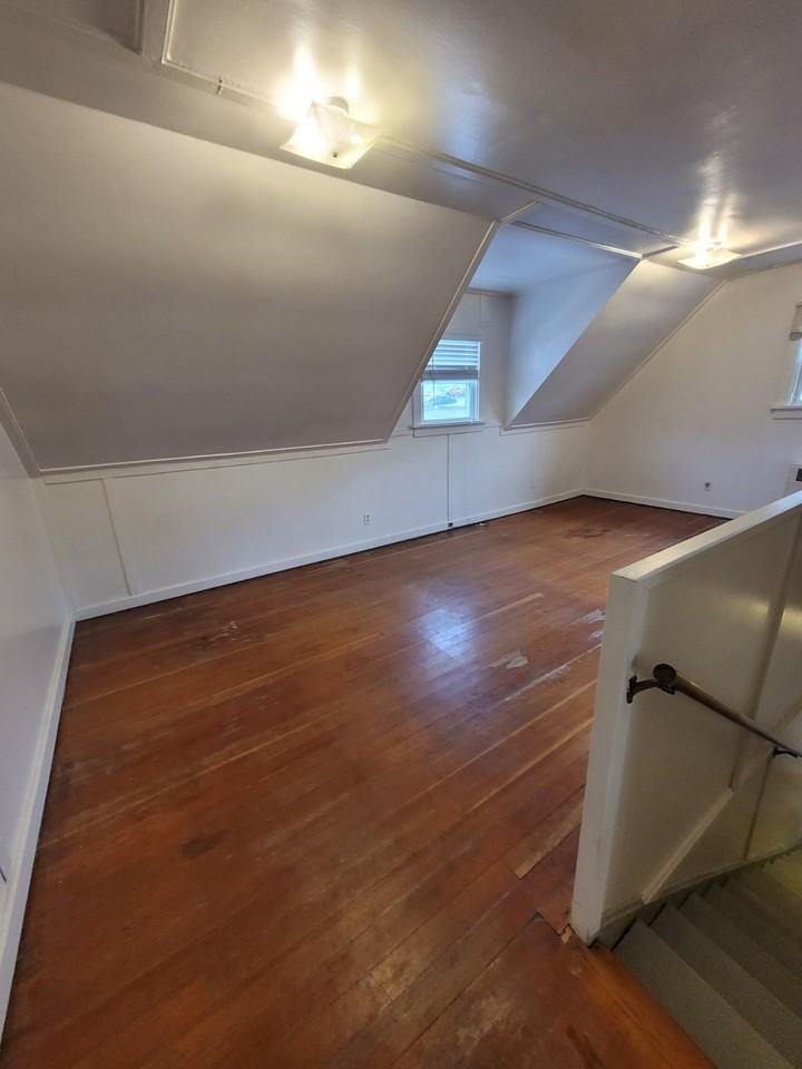 378 N 1st East St #380 - Photo 3 of 7