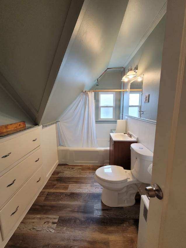 378 N 1st East St #380 - Photo 4 of 7