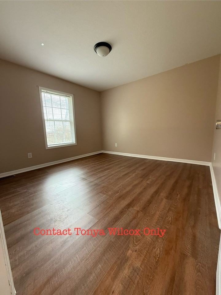 1004 Lynn Dr #NA - Photo 5 of 10