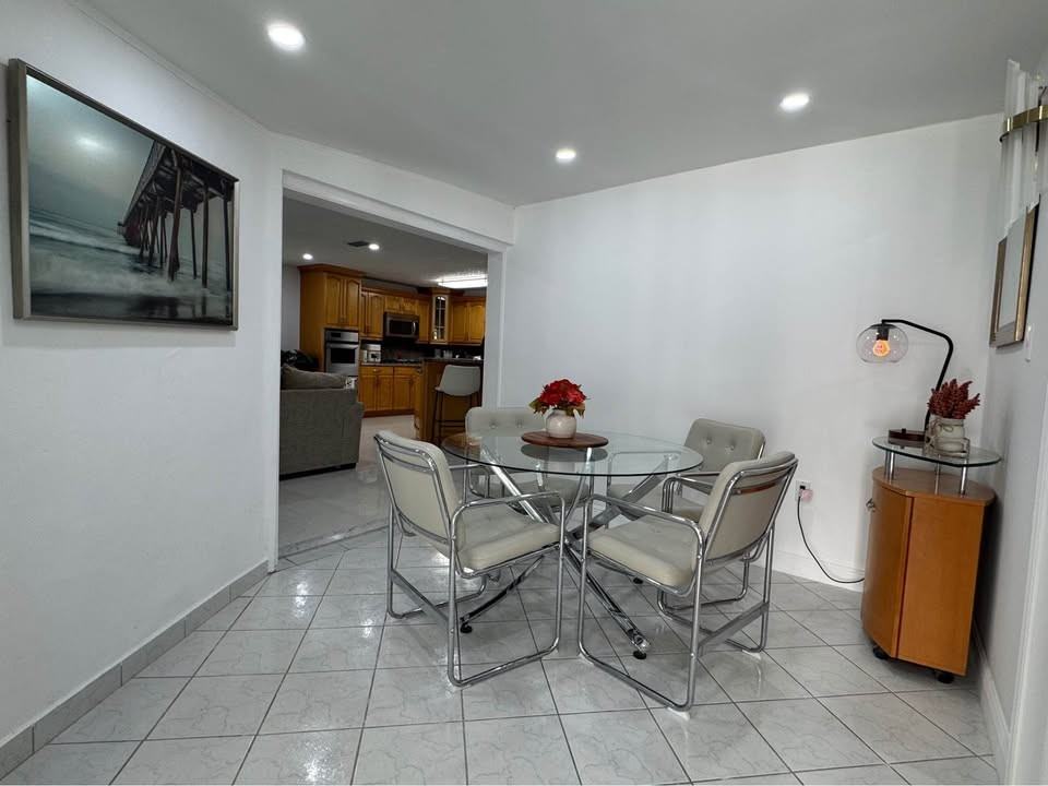 12801 Nw 9th St #NA - Photo 5 of 37