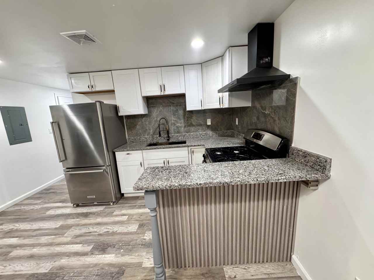 110 Main St #3 - Photo 2 of 18