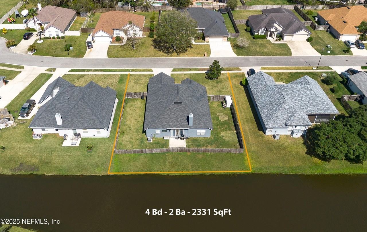 2198 Blue Heron Cove Dr #NA - Photo 3 of 38