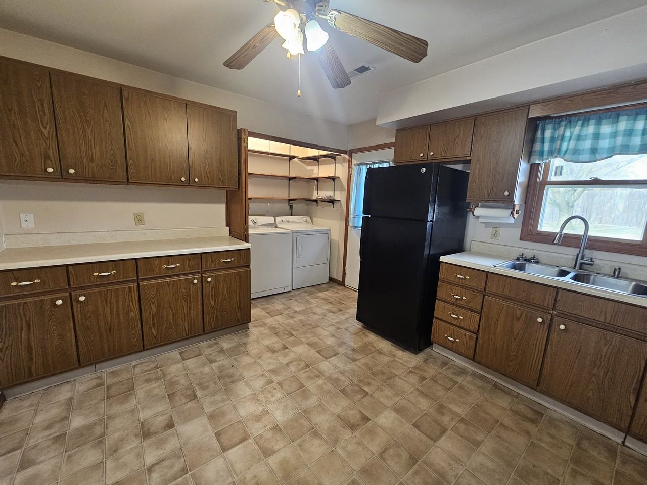 1514 Cherry Ln #NA - Photo 3 of 13