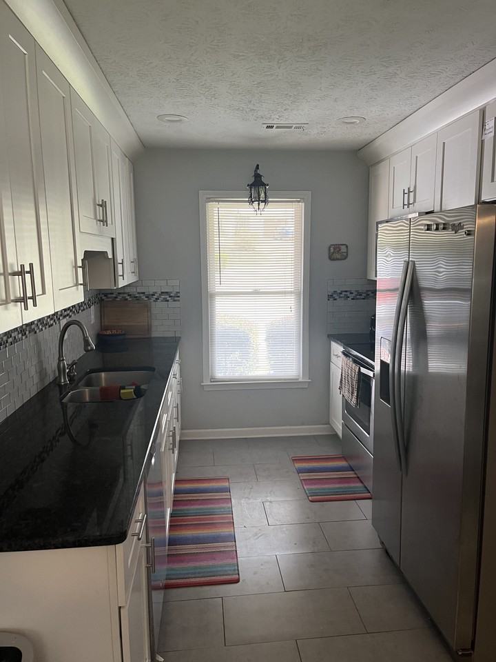 110 Linden Ln #NA - Photo 3 of 13