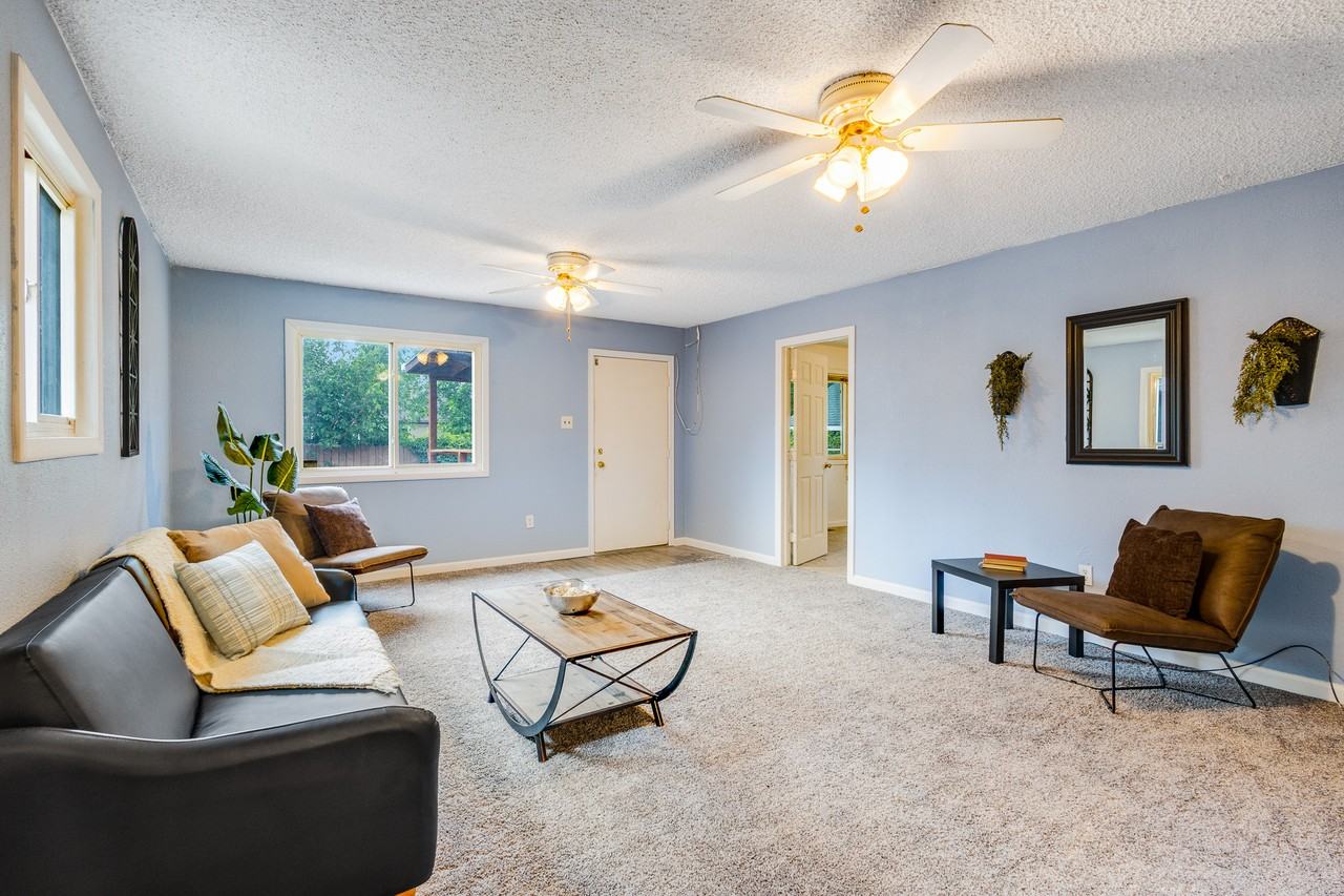 1732 Comanche Rd #NA - Photo 7 of 17