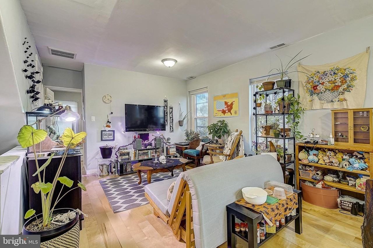 517 Green Ln #2 - Photo 2 of 15