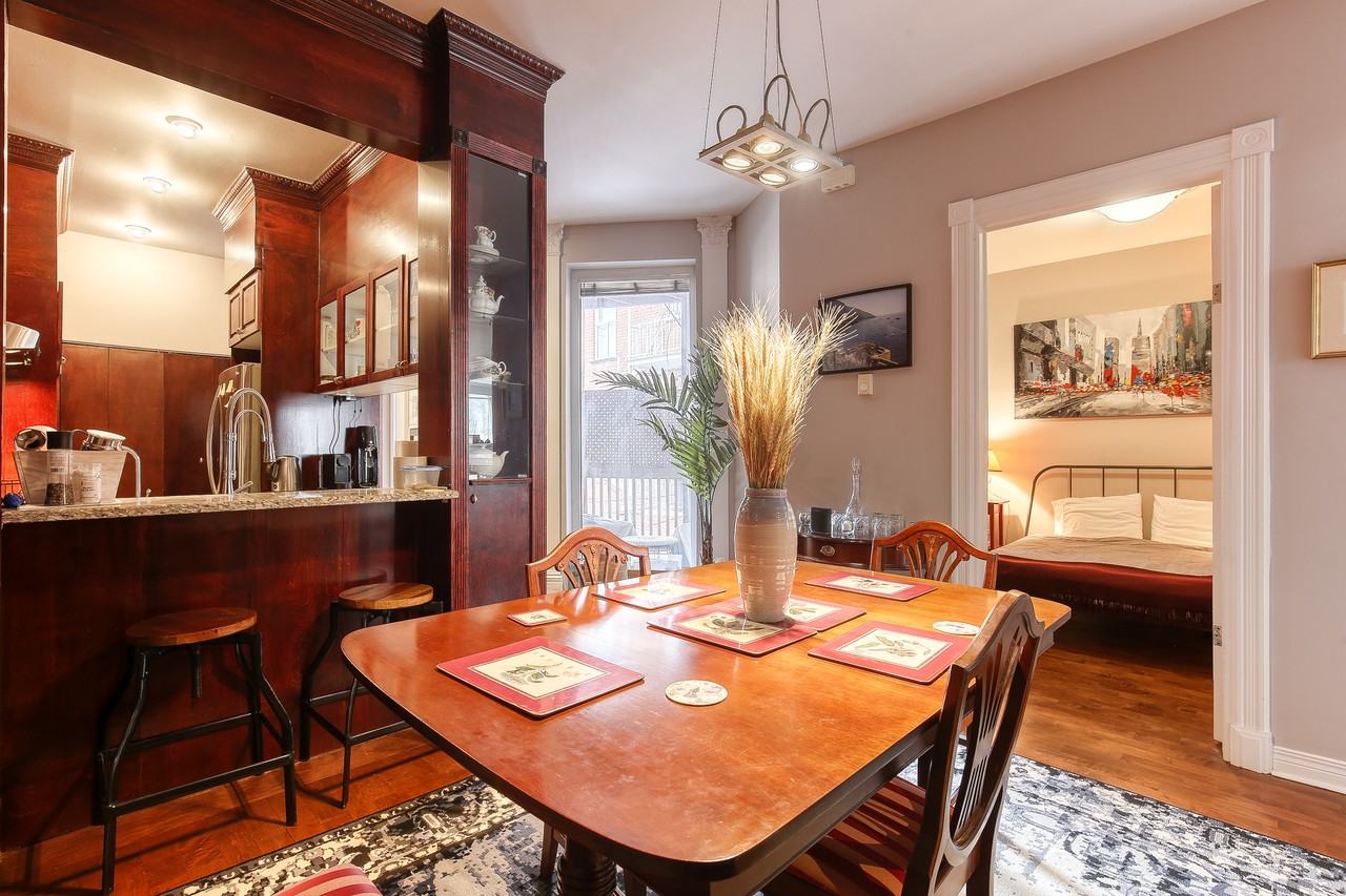 4553 Avenue de l'Esplanade - Photo 5 of 11