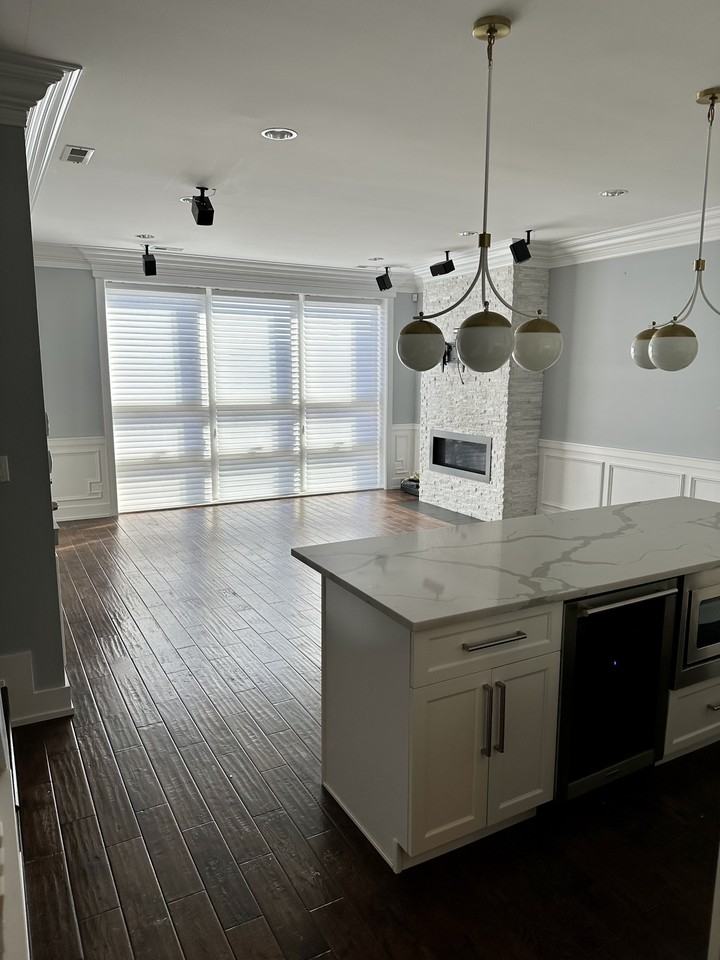 2312 W Belmont Ave #3W - Photo 4 of 15