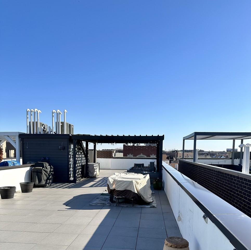 2312 W Belmont Ave #3W - Photo 7 of 15